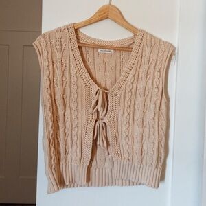 Seaflora Cream Cable-Knit Tie-Front Sweater Vest